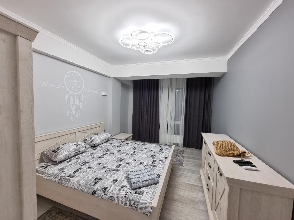 Tourist Grand Apartments Ultracentral Chişinau Exteriör bild
