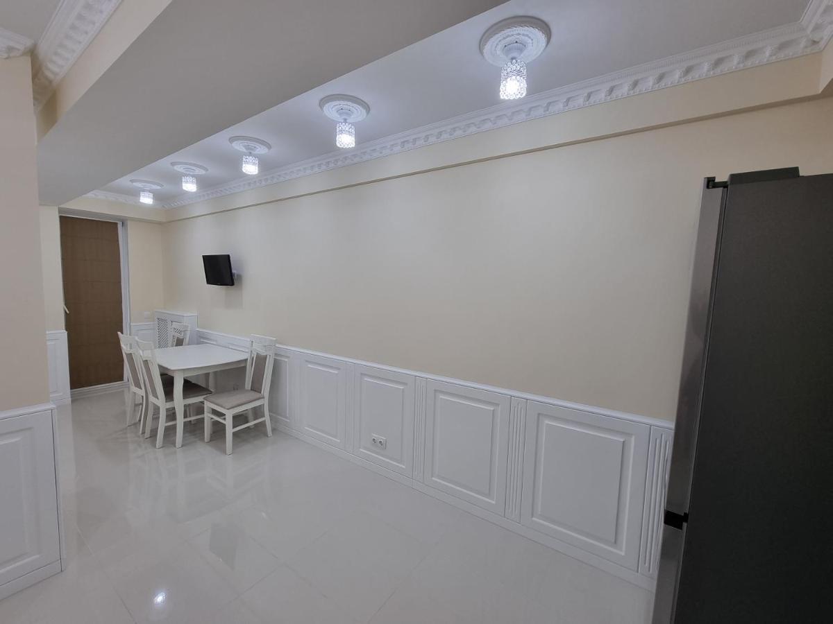 Tourist Grand Apartments Ultracentral Chişinau Exteriör bild